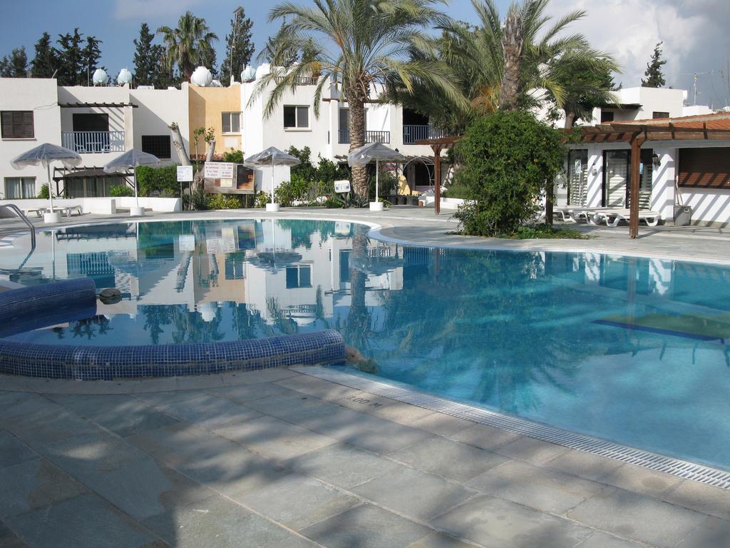 Paphos Gardens Apartment Exterior foto